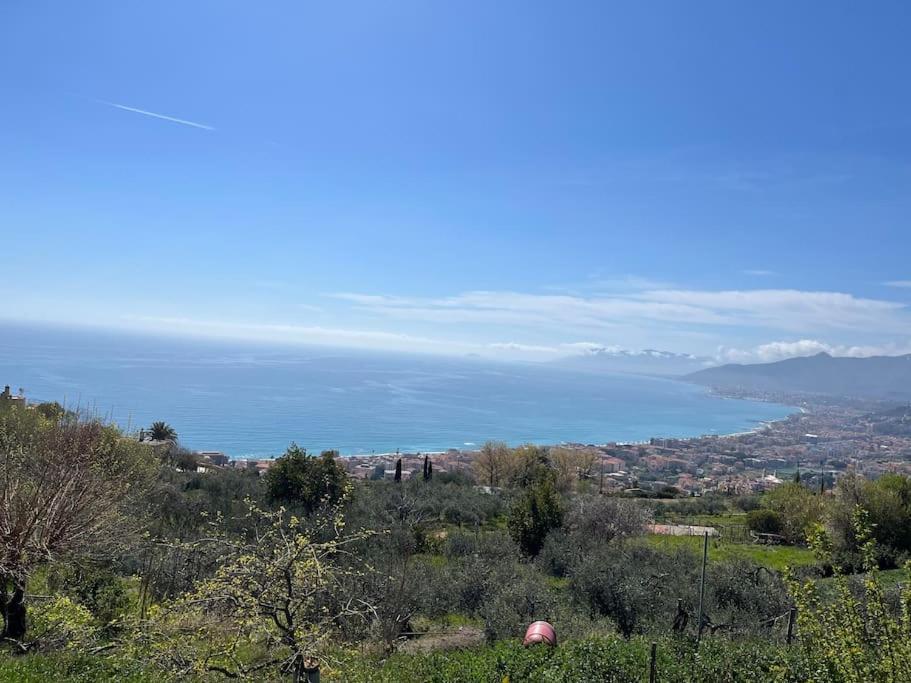 Appartement Vue Sur Mer Pietra Ligure Exterior photo